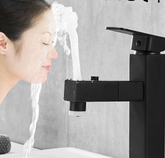 MULTIFUNCTIONAL KITCHEN FAUCET