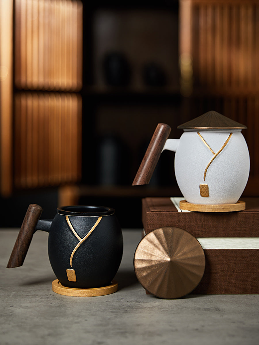 SWORDSMAN DESIGN TEA CUP CERAMIC