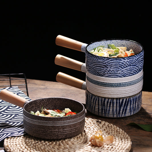 KREATIV FRUKTSALLADSSKÅL MED TRÄHANDTAG