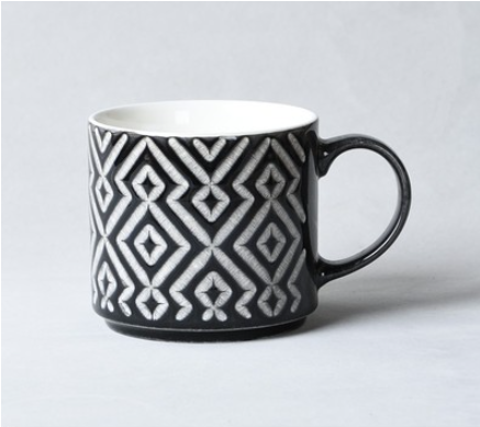 VINTAGE EMBOSSED CERAMIC CUP