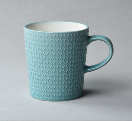 VINTAGE EMBOSSED CERAMIC CUP